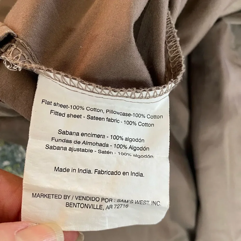 Luxurious Tan Bedding Sheet Set by Feildcrest 100% Egyptian cotton
